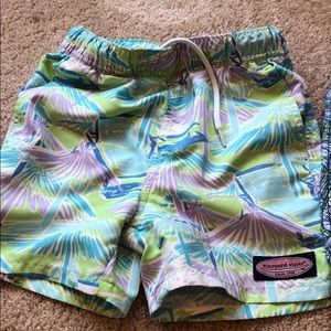 Vineyard Vines Boys Swim Trunks size 5